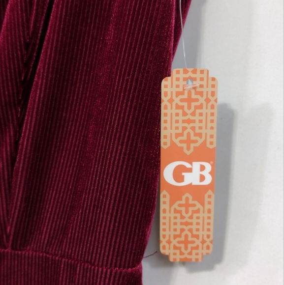 NWT GB Velvet Corduroy Jumpsuit Women's XS Burgundy Boho Retro 90s Minimalist - Picture 7 of 9